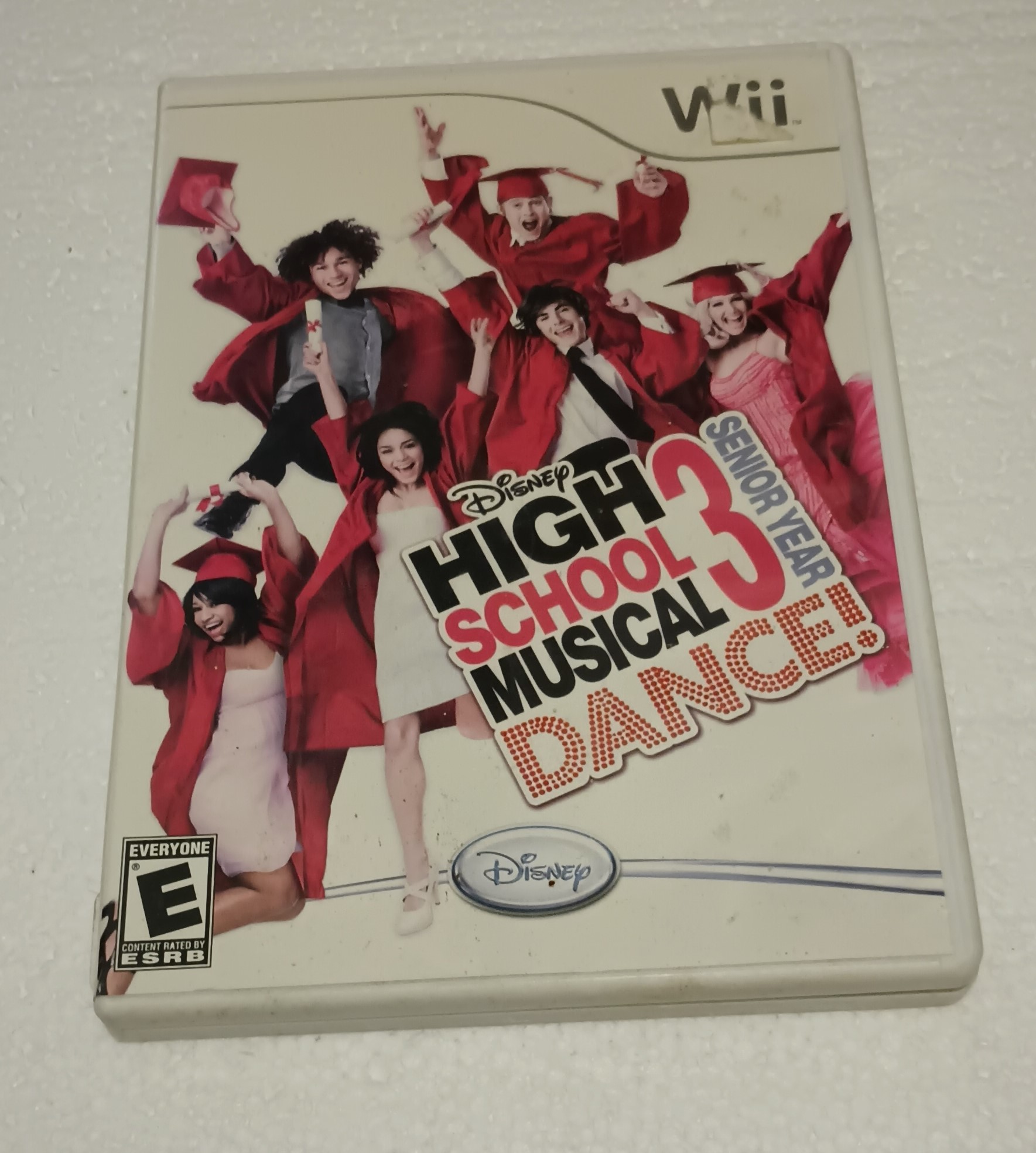 Disney Sing It! High School Musical 3: Senior Year Disney Sing It! High School Musical 3: Senior Year